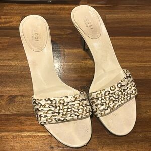 Gucci heels as is authentic size 37